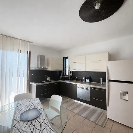Cabras Holiday Home Càbras